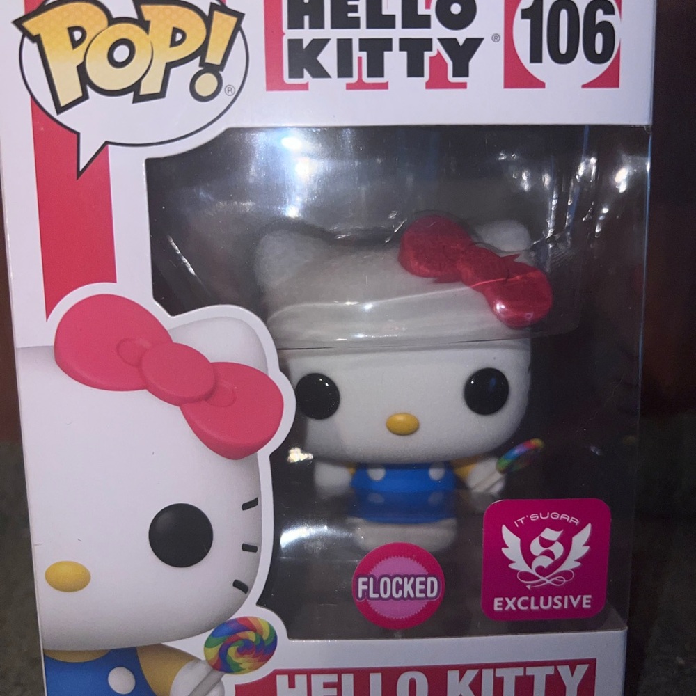 Funko Pop IT’SUGAR Hello Kitty Flocked Vinyl Figure